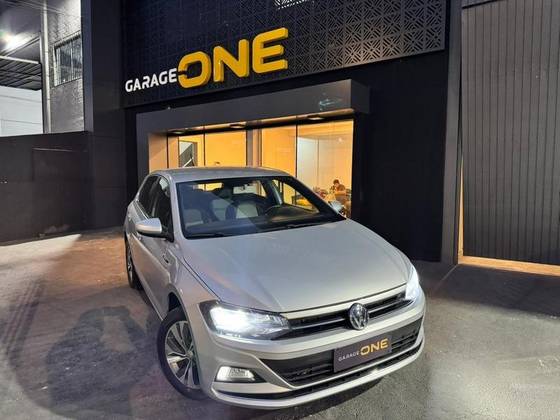 VOLKSWAGEN POLO 1.0 200 TSI COMFORTLINE AUTOMÁTICO